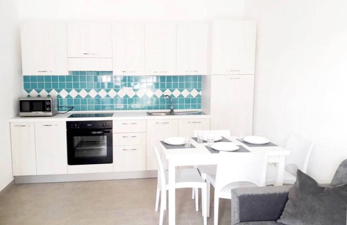 Trinita d'Agultu e Vignola Apartment | Provided one-bedroom ground floor apartment a stone's throw from the sea, in a lively and serviced area