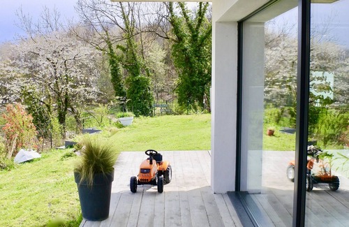 Coublevie House | Proche lac Maison Contemporaine Idéal Famille