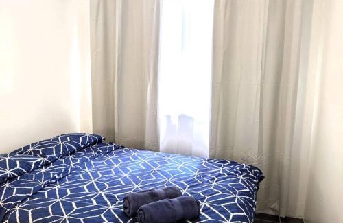 Oak Park House | *Promo!* 2-Min to Train Station!