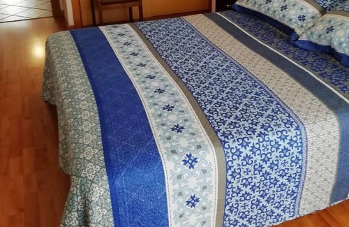 Llanca Apartment | Property close to the beach! With a swimming pool!