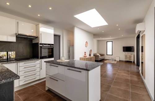 Pietrosella Villa | Property near to the beach, sea view, pool, 5 bedrooms