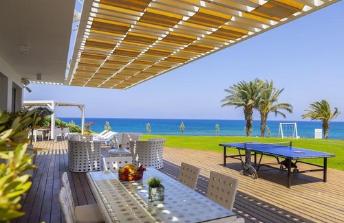 Pernera Villa | Protaras Beachfront Dream Villa