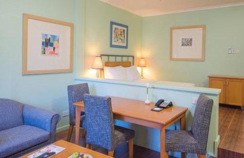 Oyster Bay Hotel | Protea Hotel by Marriott Dar es Salaam Oyster Bay