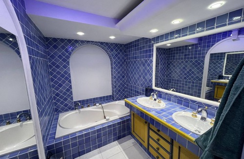 Montaleigne House | provence house