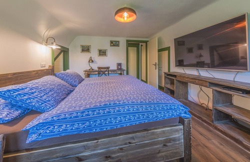 Pstruzi Villa | Pstruzi MPTM564