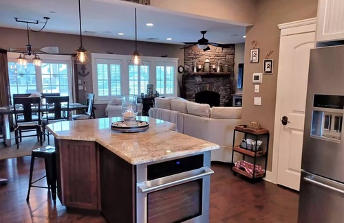 Point Pleasant Beach House | Pt. Beach Luxury Home Heated Pool with Pavilion and Fire Pit