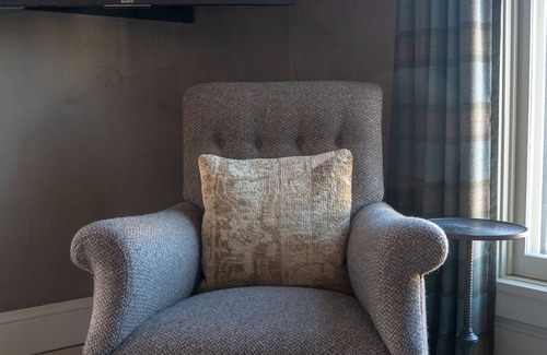 Crested Butte Hotel | Public House Lofts