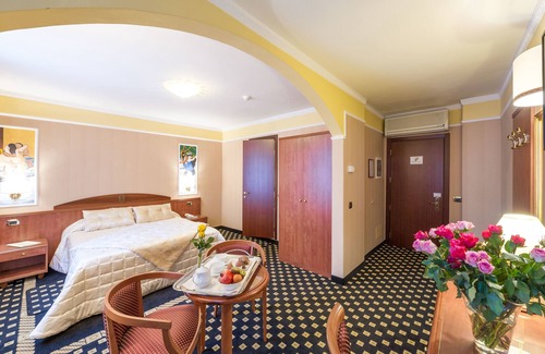 Montecatini Terme Hotel | Puccini