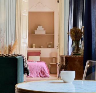 Narbonne Apartment | Puddington Abbey by Art&Suites Élégant XVIIIe 80m privatif Centre ville Calme et douceur de vivre