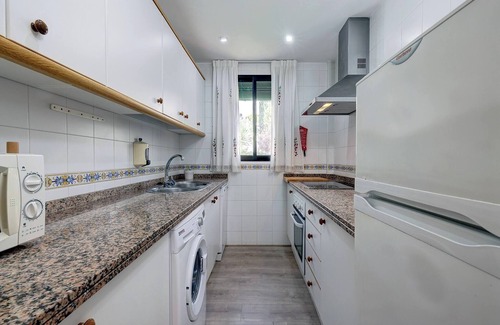 Benalmadena Costa Apartment | Pueblo Evita Club, Private 2 Bed Apt Near Beach