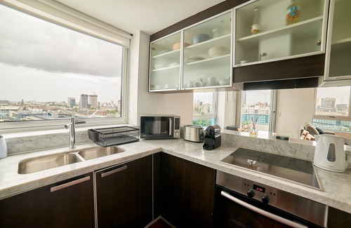 Buenos Aires Central Business District Apartment | Puerto Madero frente al Hotel Hilton Piso 16 Vista a la Ciudad