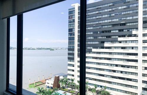 Puerto Santa Ana Apartment | Puerto Santa Ana, Lujoso y Exclusivo Departamento en piso alto!