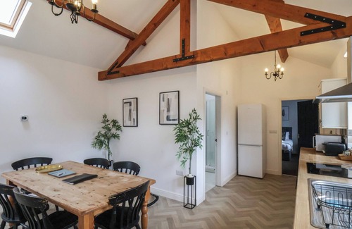 Flamborough House | PUFFIN, pet friendly, character holiday cottage in Flamborough