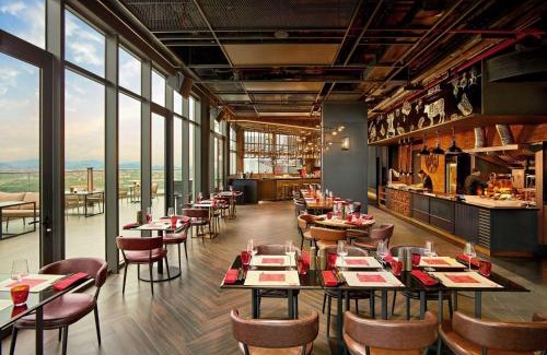 Ngo Quyen Hotel | Pullman Hai Phong Grand Hotel