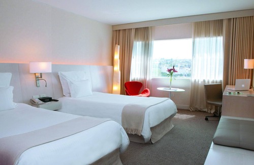 Rosario Hotel | Pullman Rosario City Center Hotel