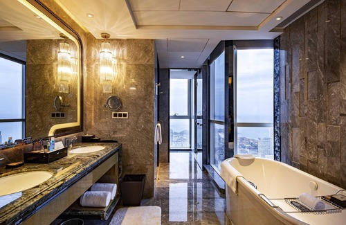 Zhifu Hotel | Pullman Yantai Center