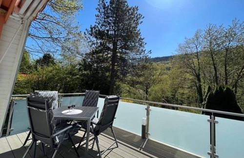 Leinsweiler House | Pure nature on 53 m² living space, 500 m² plot/fence south-facing slope