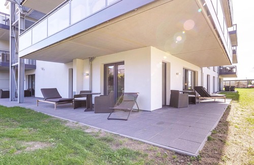 Ostseebad Wustrow Apartment | Pure relaxation in the Strandflair vacation apartment on the first floor of the beach house