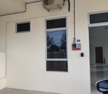 Kampung Gial House | Puteri Homestay