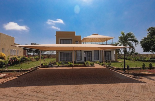 Central Kenya Coast Villa | PV 18 at Pazuri Holidays