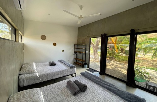 Canafistula House | Pyramid Lodge Panoramique