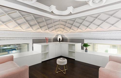 Historic Centre Apartment | Q71 TIMELESS SUITES