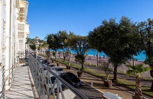 Old Town Apartment | QUAI PROMENADE: Brand-new! In front of the sea, next to the old town
