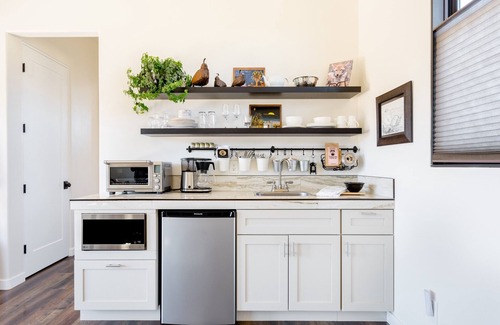 Joshua Tree House | Quails Nest Hot Tub Retreat by Homestead Modern