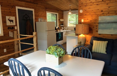 Port Franks Cottage | Quaint, Clean & Updated Cottage- Steps From The Beach.