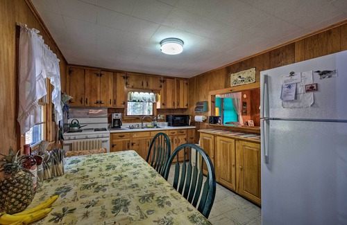 Monmouth Cottage | Quaint Cottage with Dock on Annabessacook Lake!