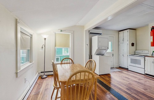 Bar Harbor Cottage | Quaint Family-Friendly Cottage Near Main Street w/Free WiFi and Partial A/C