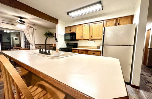 Oscoda House | Quaint & Historic Downtown Oscoda Home