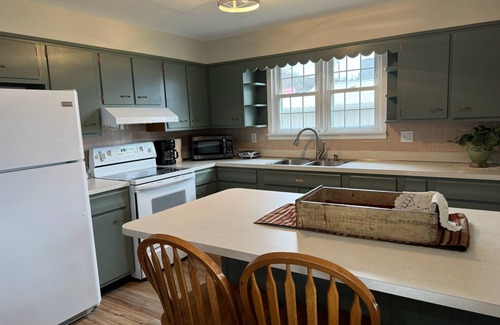 Farmers Retreat House | Quaint Village 4 bedroom home in Friendship IN