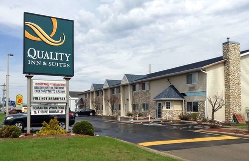 Prairie Du Chien Hotel | Quality Inn & Suites