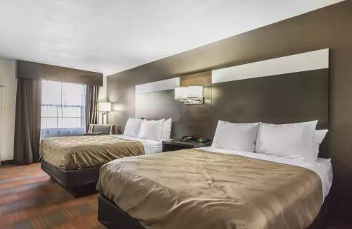 Stuttgart Hotel | Quality Inn and Suites