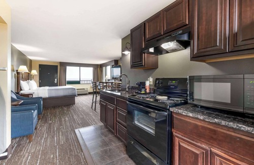 Ashland Hotel | Quality Inn Ashland - Lake Superior