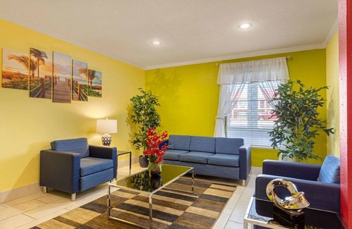 Cleveland Hotel | Quality Inn Cleveland
