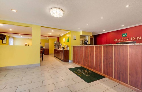 Cleveland Hotel | Quality Inn Cleveland