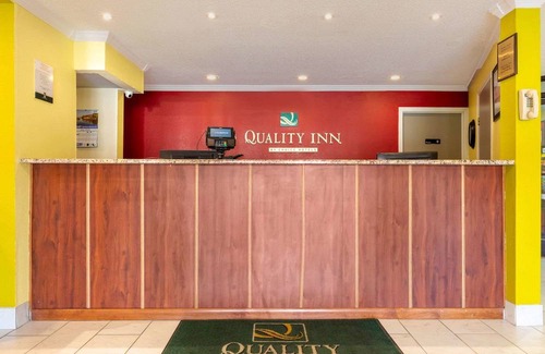 Cleveland Hotel | Quality Inn Cleveland
