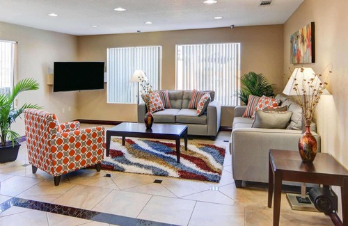 Forest Hill Hotel | Quality Inn Fort Worth