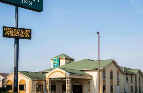 Franklin Hotel | Quality Inn Franklin I-65