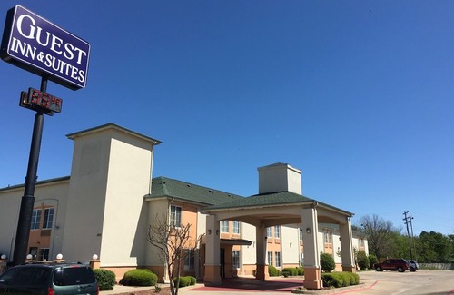 Greenville Hotel | Quality Inn Greenville I-30
