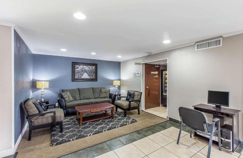 Homewood Hotel | Quality Inn Homewood Birmingham I-65