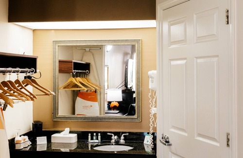 Johnson City Hotel | Quality Inn Johnson City I-26 exit 17