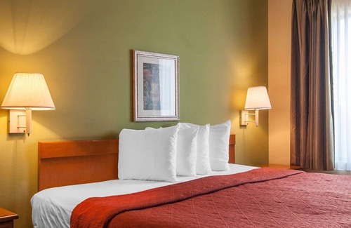 Joplin Hotel | Quality Inn Joplin I-44