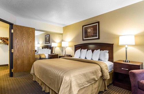 La Crosse Hotel | Quality Inn La Crosse North