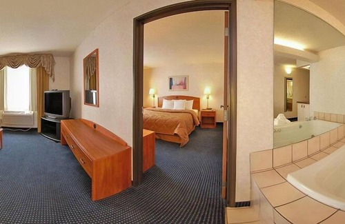 Lakeville Hotel | Quality Inn Lakeville North