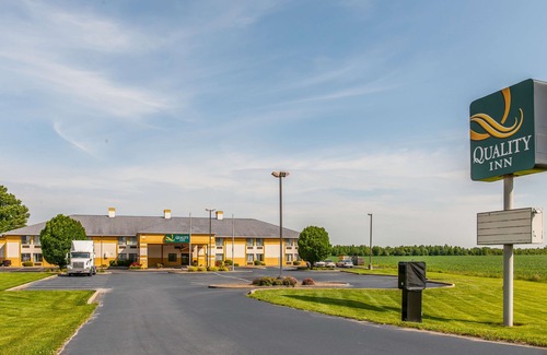Lewisport Hotel | Quality Inn Lewisport