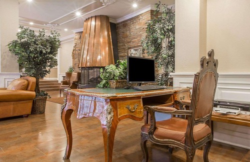 Massena Hotel | Quality Inn Massena