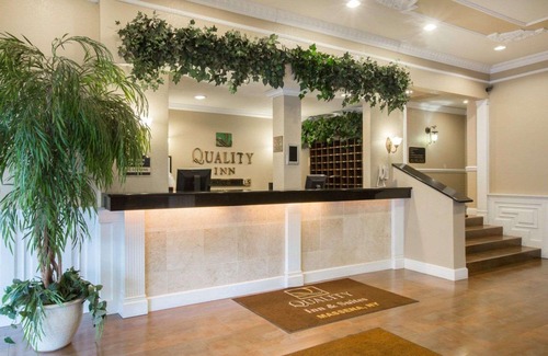 Massena Hotel | Quality Inn Massena